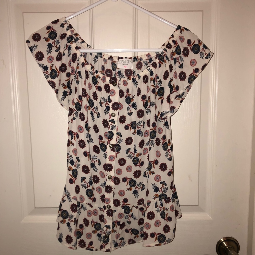 Floral top TJM